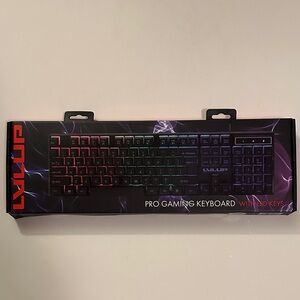 LVLUP Vivitar Pro Gaming Keyboard with LED Keys NIB